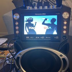 Karaoke Machine - Karaoke USA GF842