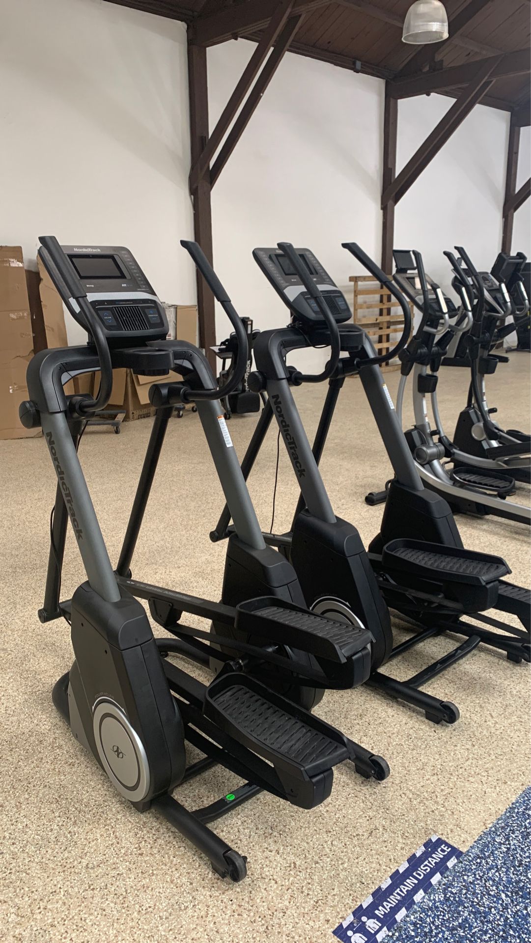 NordicTrack FS7i For sale. Cardio liquidation outlet. Treadmills, bikes and ellipticals available.