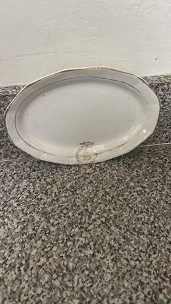 Oval plate