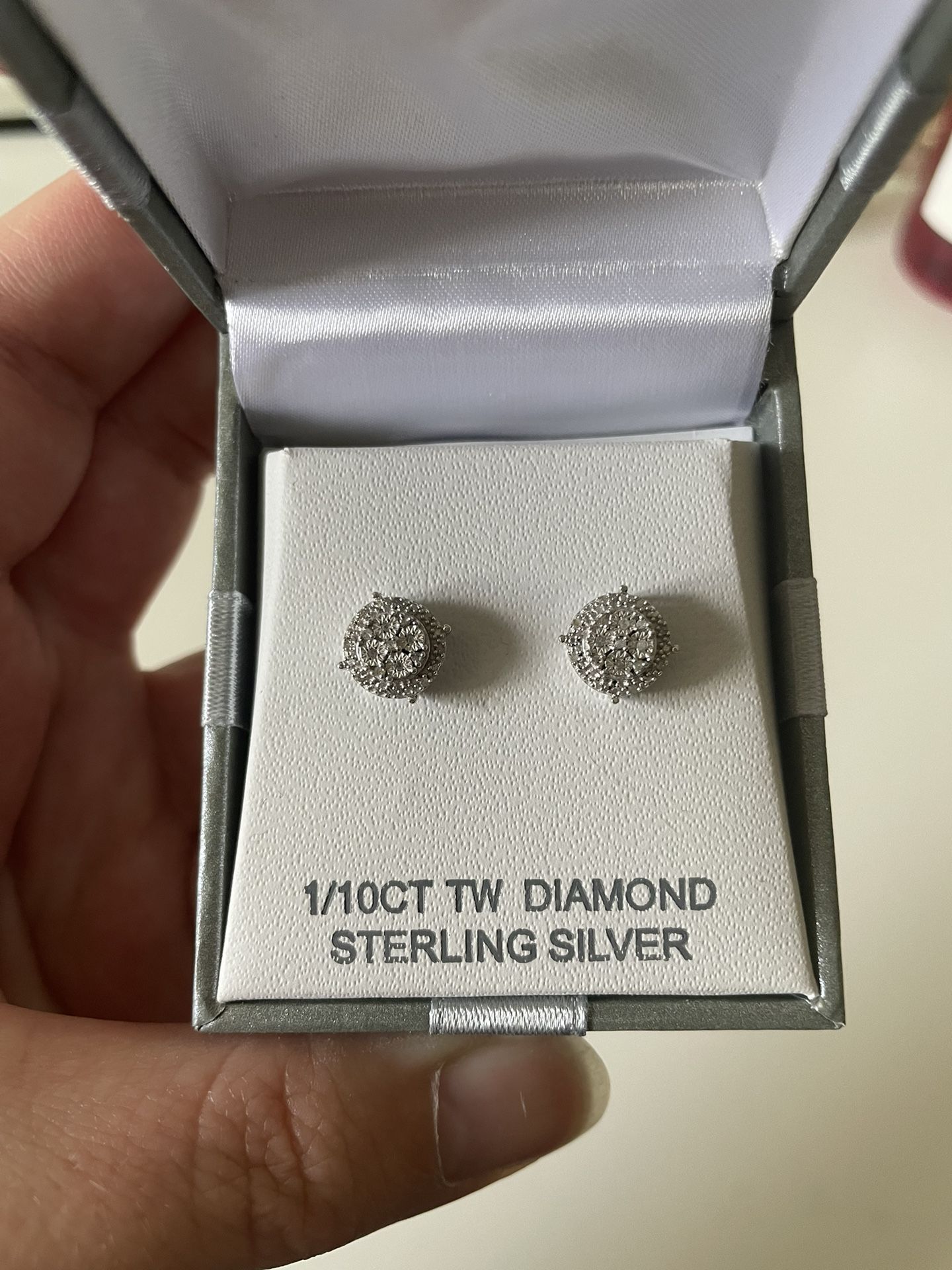 Ladies Diamond Earrings