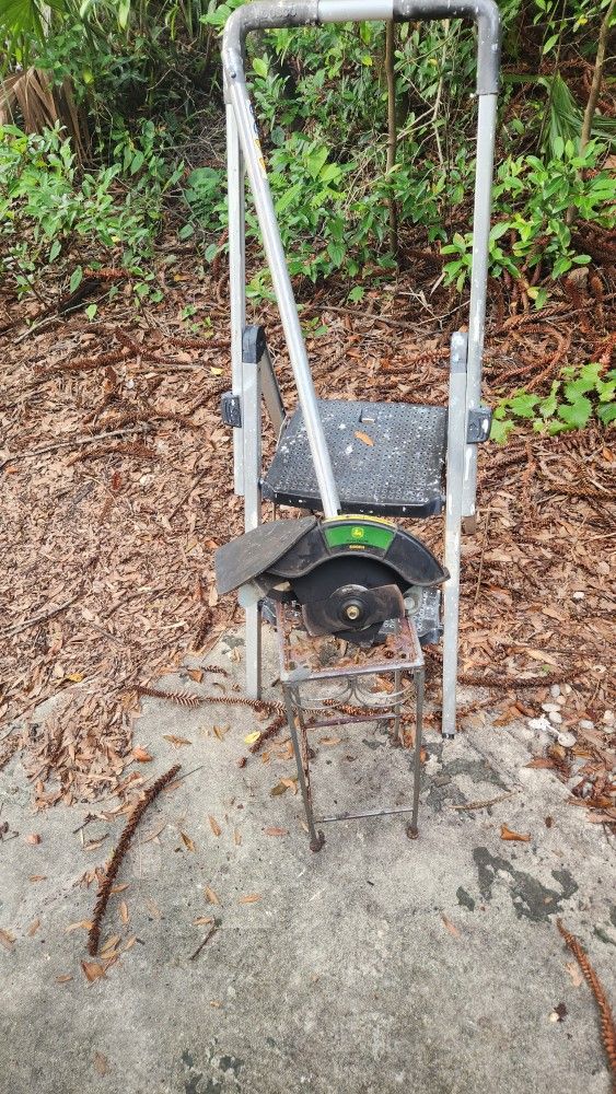 John Deer Edger Attachment