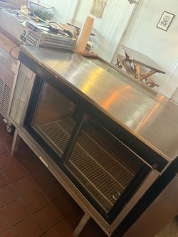 FREE COMMERCIAL FRIDGE