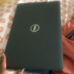 DELL Laptop 
