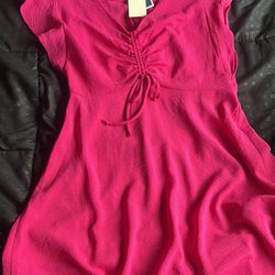 Women’s Clothes New Didn’t Fit  