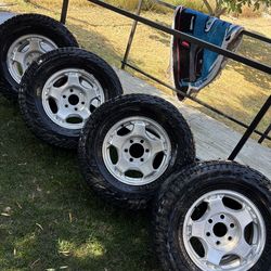 Chevy, GMC
