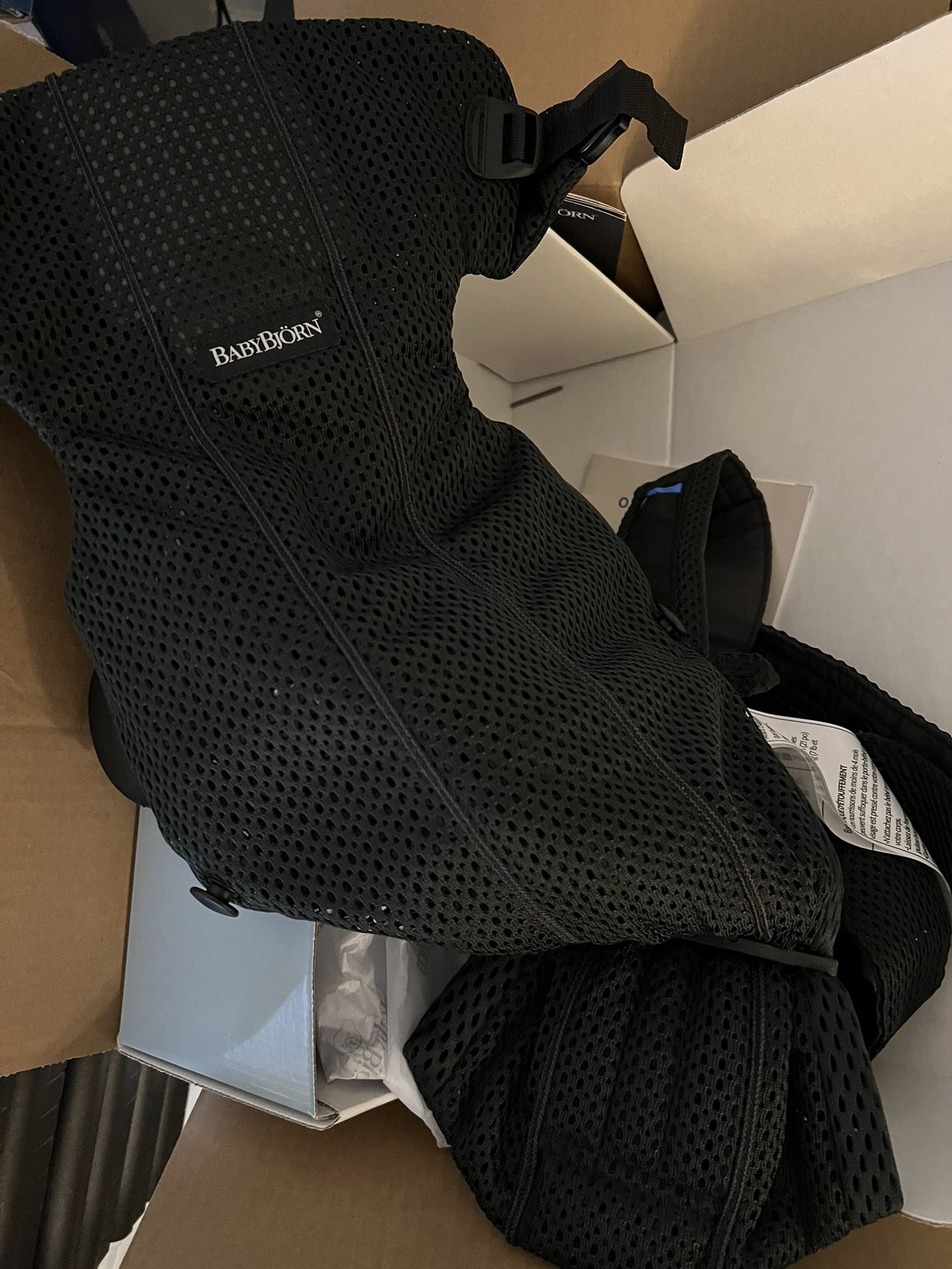 NEW Baby Bjorn Mini Carrier - Black Mesh