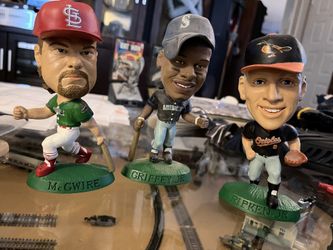 baseball greats figurines