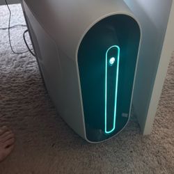 Alienware Aurora R9 w/ Samsung 49” Curved