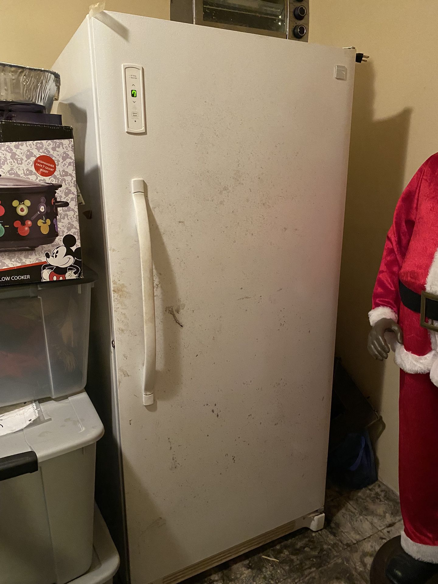 Vacuum Sealed Deep Freezer