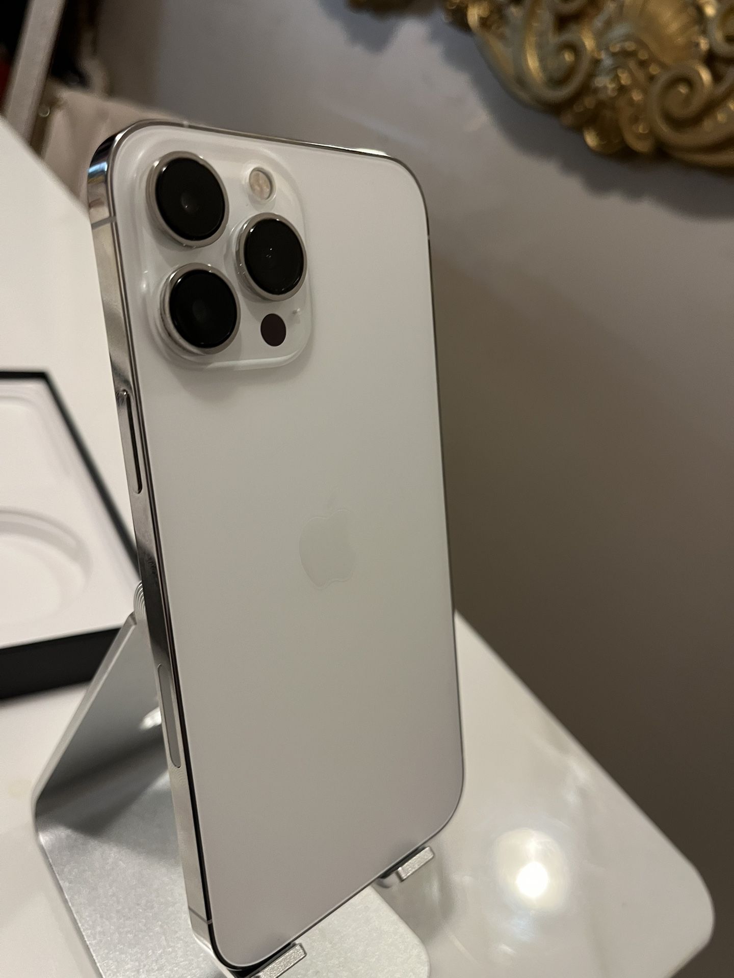 iPhone 13 Pro Max Silver Liberado