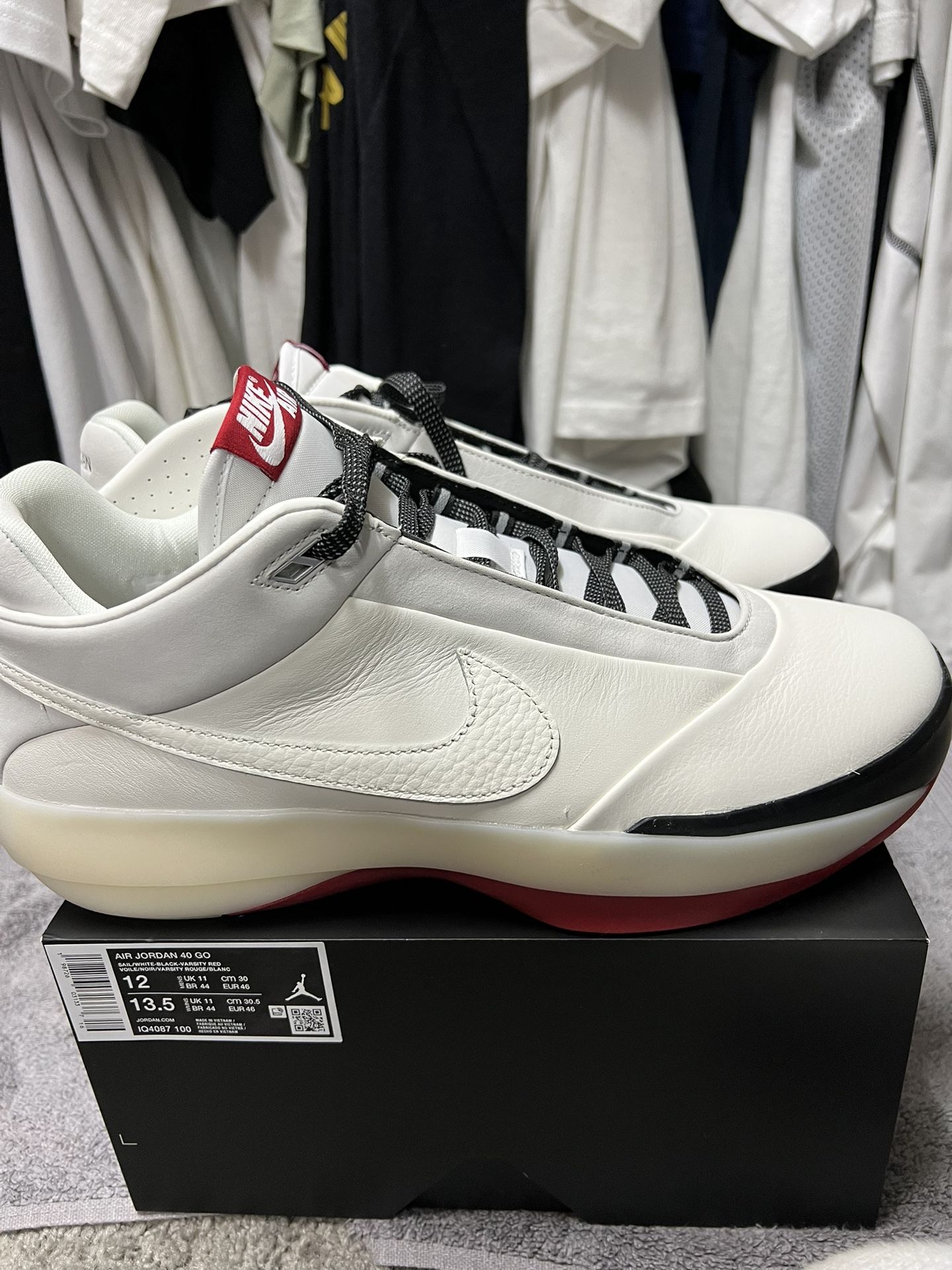 Air Jordan 40 “Chicago” Size 12