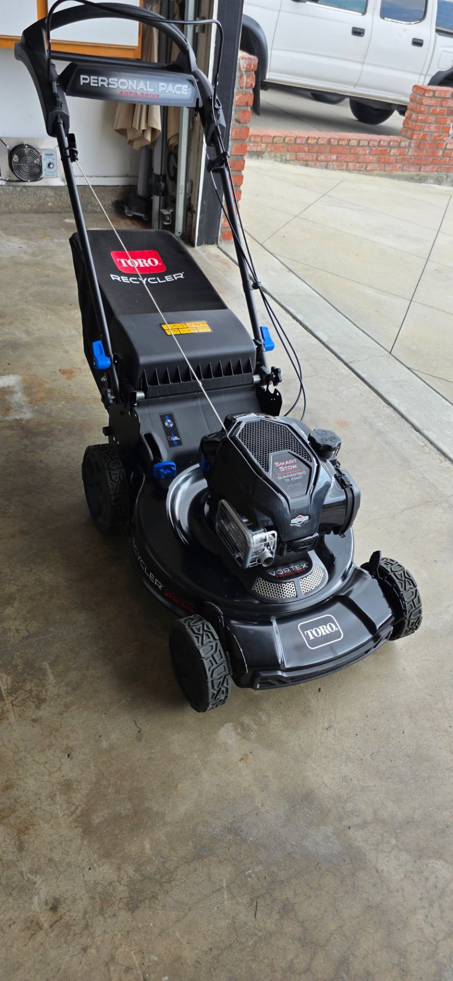 Toro max self propelled 22" lnch lawn mower