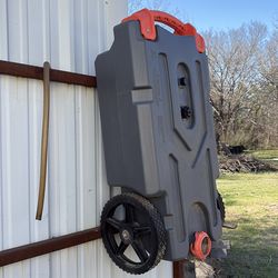 Rigid waste disposal container