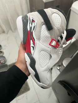 Size 10.5 Jordan 8