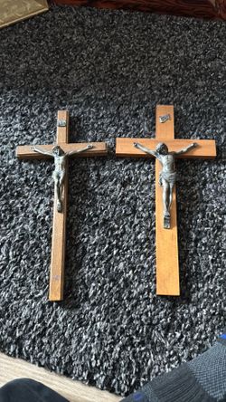 Crucifix / cross