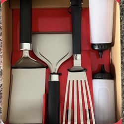 Weber Griddle Essentials Set