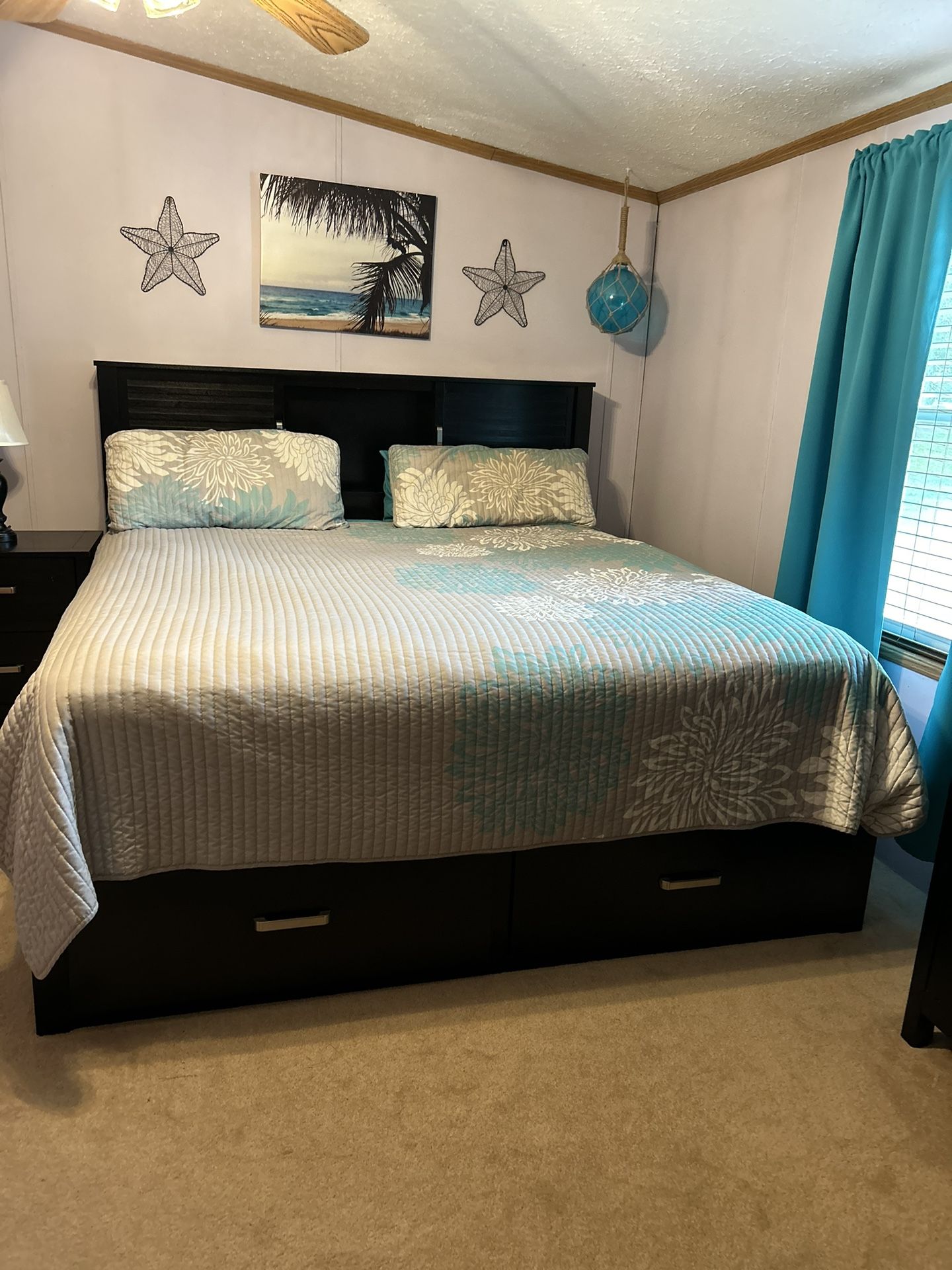 King Bedroom Set
