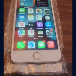 Iphone 6s Plus UNLOCKED $79 Firm Price In Excellent Condition 