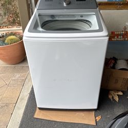 Samsung White Top Load Washer (Normal Use)