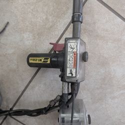 ESAB MT-250SG With 25-ft Leads