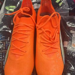 Puma Ultra Soccer Cleats