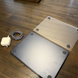 Apple MacBook Air M2