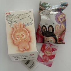 Labubu Love Big Into Energy Series The Monsters Vinyl Plush Pendant
