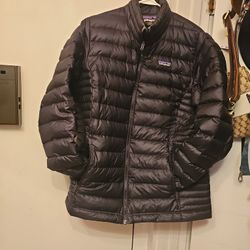 Szlrge Woman Fitted Padagonia Blk Pet Smk Free