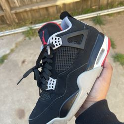 Bred 4
