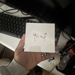 AirPods Pro’s 