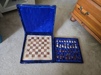 Marble Chess Board set with case and pieces
