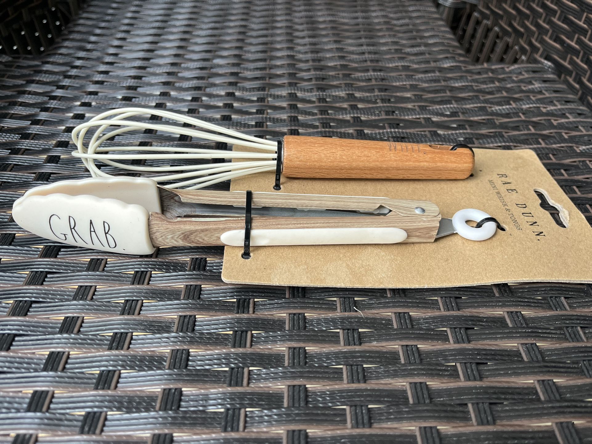 Whisk and Grab Tongs