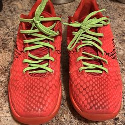 NIKE KOBE 6 PROTRO BASKETBALL SHOES