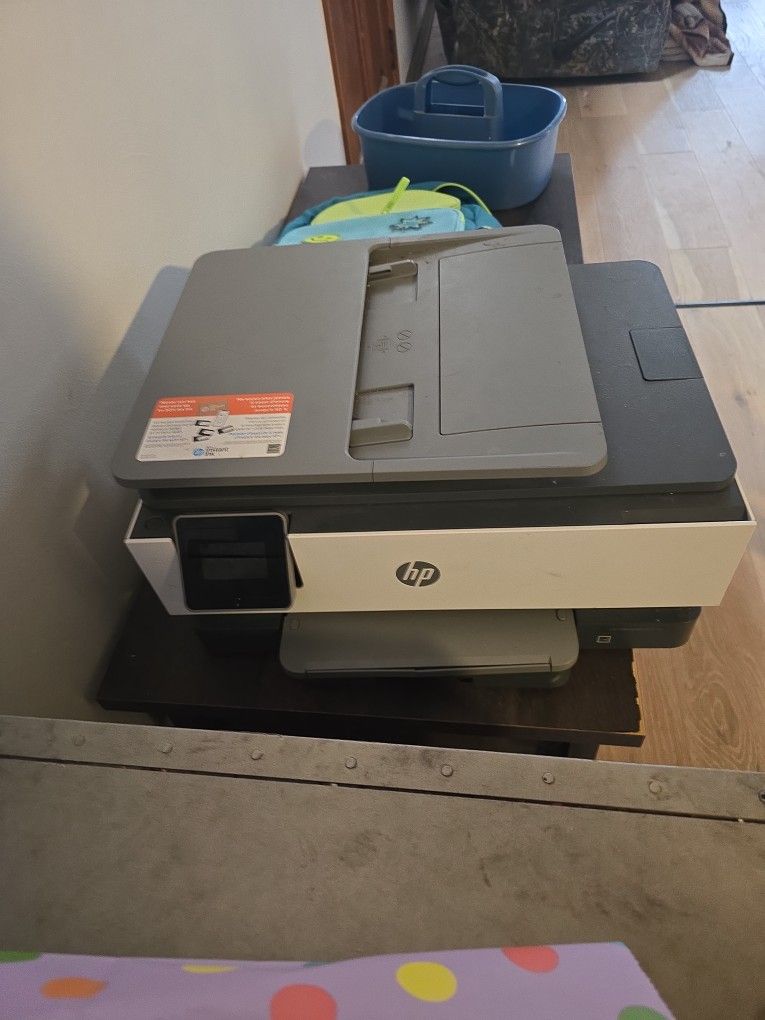 HP OfficeJet 8015e