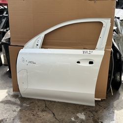 2020 - 2024 MECEDES GLE - DRIVER DOOR SHELL OEM