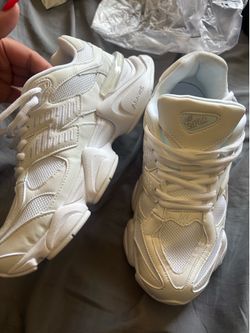 New balance 9060  triple white