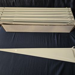 ClosetMaid ShelfTrack Max Load 16in White Brackets