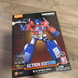 Blokees Transformers G1 Optimus Prime Model Kit - NEW never Opened 