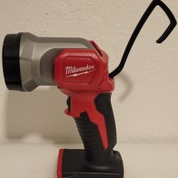 M18 100 Lumens LED Flashlight (Tool-Only)