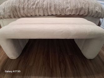Fur Bench