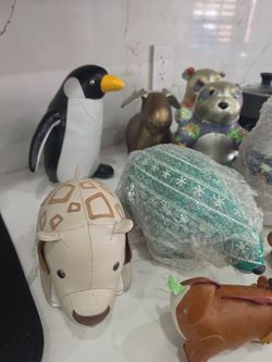 Expensive  big Zuny animals  800 New
