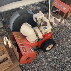 Snow Blower Simpicity 555