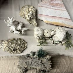 Aquarium Rocks 
