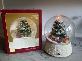 Selling a Village Square 2006 Snowfall Music Box,