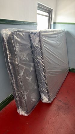 Queen Mattress and Box Springs