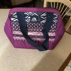 Purple Igloo Lunchbox W Pocket