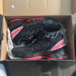 Adidas D.O.N. Venom Basketball Shoes 