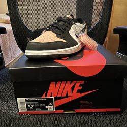 Jordan 1 Low Bleached Coral