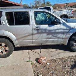 2010 Nissan Pathfinder
