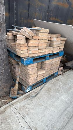 Used Bricks